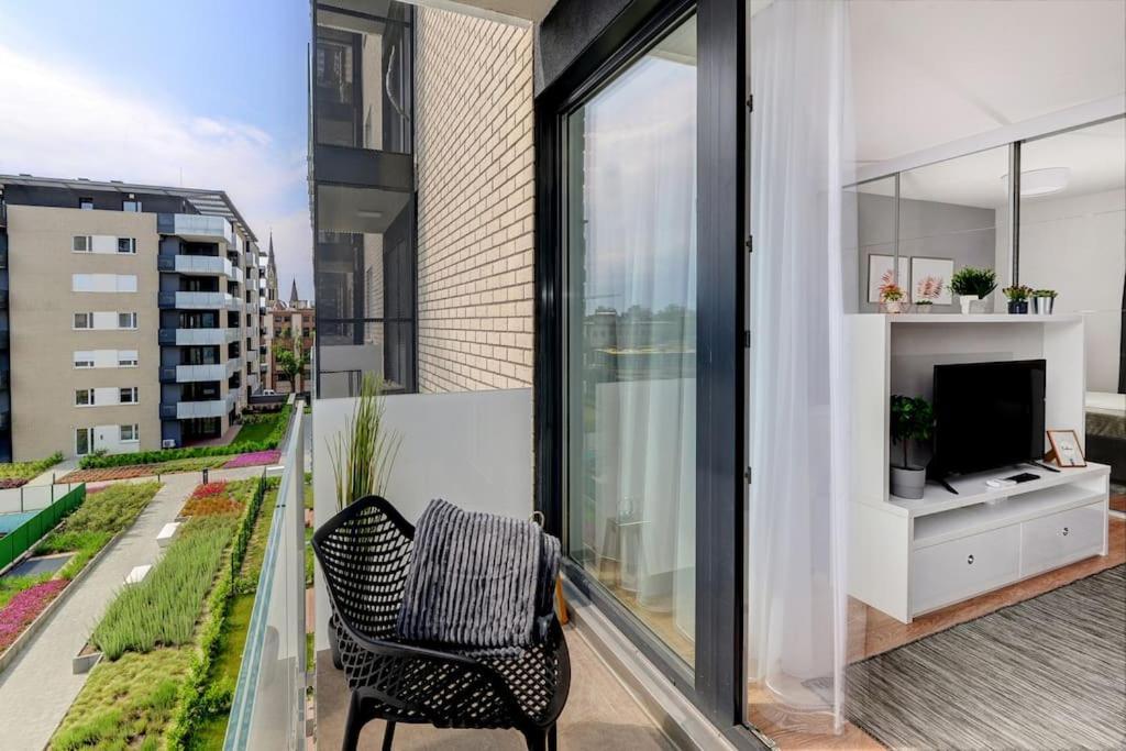 Tidewater Pearl Apartment บูดาเปสต์ ภายนอก รูปภาพ