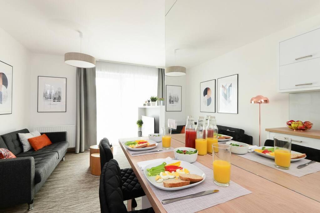 Tidewater Pearl Apartment บูดาเปสต์ ภายนอก รูปภาพ