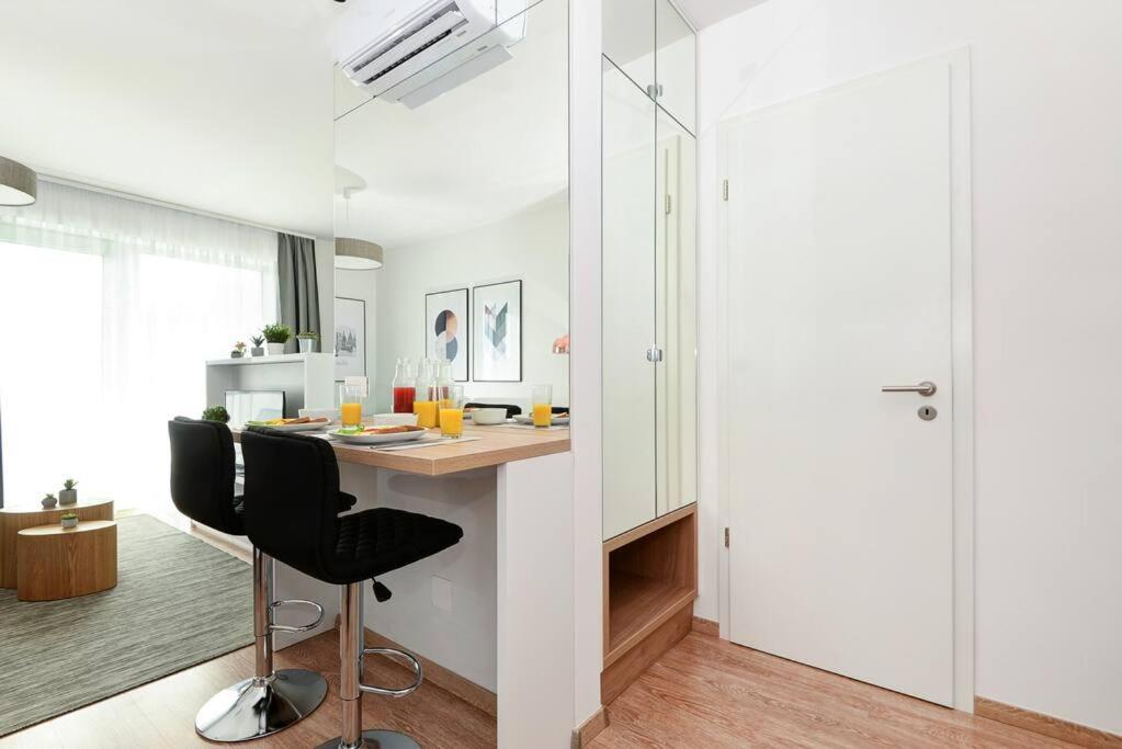 Tidewater Pearl Apartment บูดาเปสต์ ภายนอก รูปภาพ